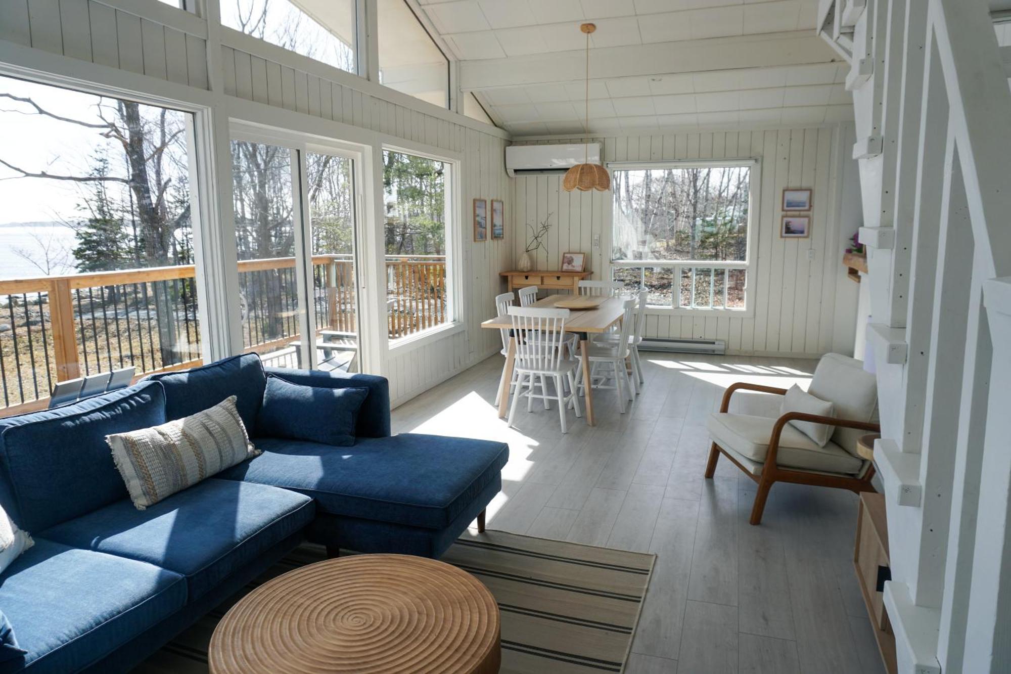 Blissful Oceanfront Cottage In Port Mouton Dış mekan fotoğraf